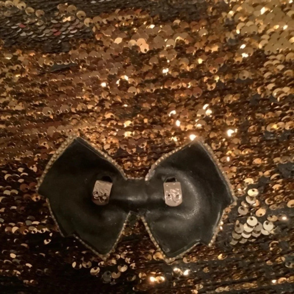 Snap On Bow~ SHIMMERY~Very Elegant. - Picture 4 of 4